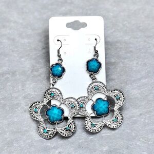 NWT Boho Chic Large Dangle Earrings Silver Tone Teal Blue Floral Filagree Long